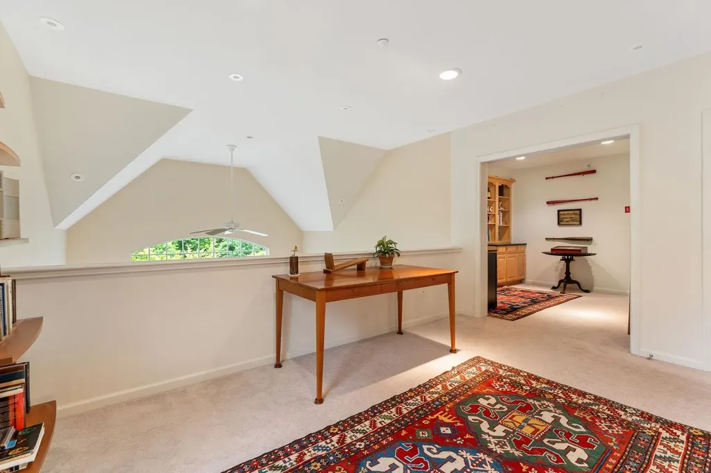 36 Stonehurst Common Hanover NH 03755