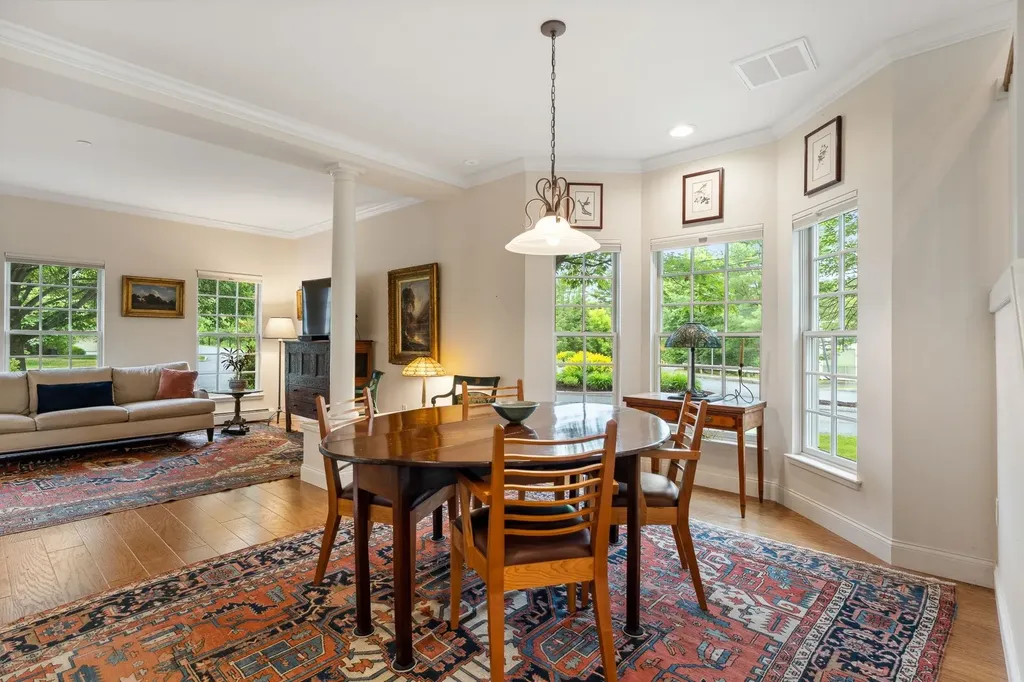 36 Stonehurst Common Hanover NH 03755