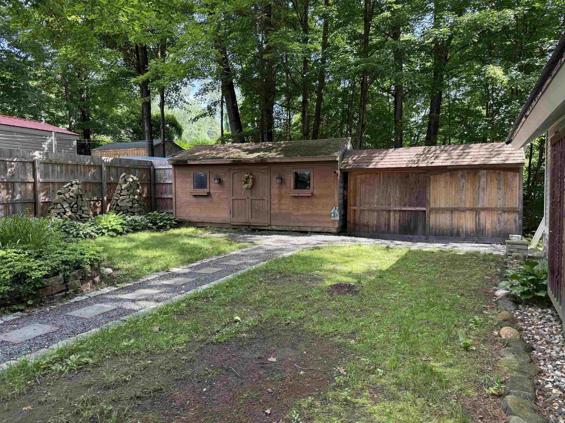 15 Lynwood Drive Brattleboro VT 05301