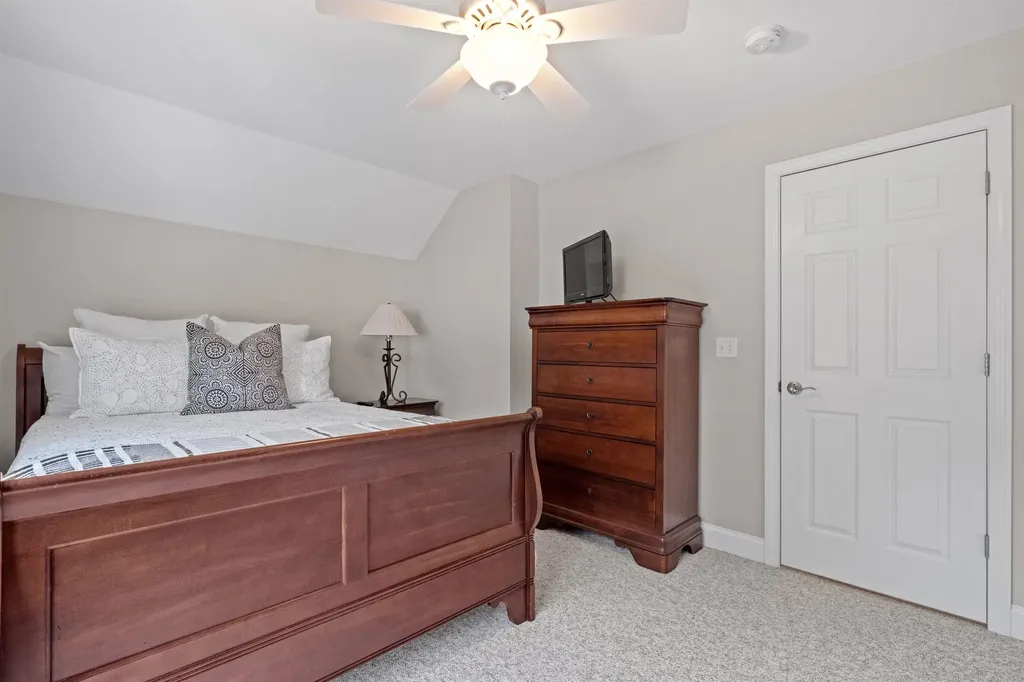 47 Misty Oak Drive Concord NH 03301