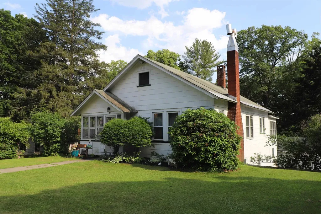 79 Wall Street Springfield VT 05156