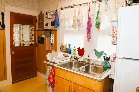 79 Wall Street Springfield VT 05156