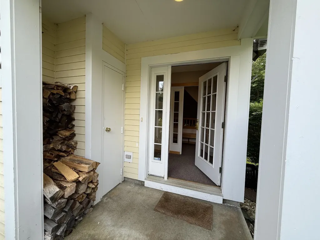 2B Queen Anne's Way Dover VT 05356