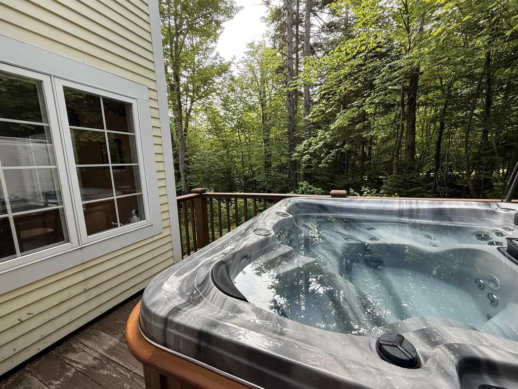 2B Queen Anne's Way Dover VT 05356