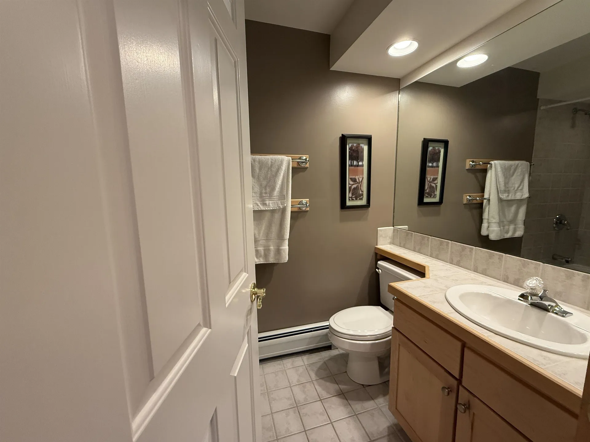 2B Queen Anne's Way Dover VT 05356