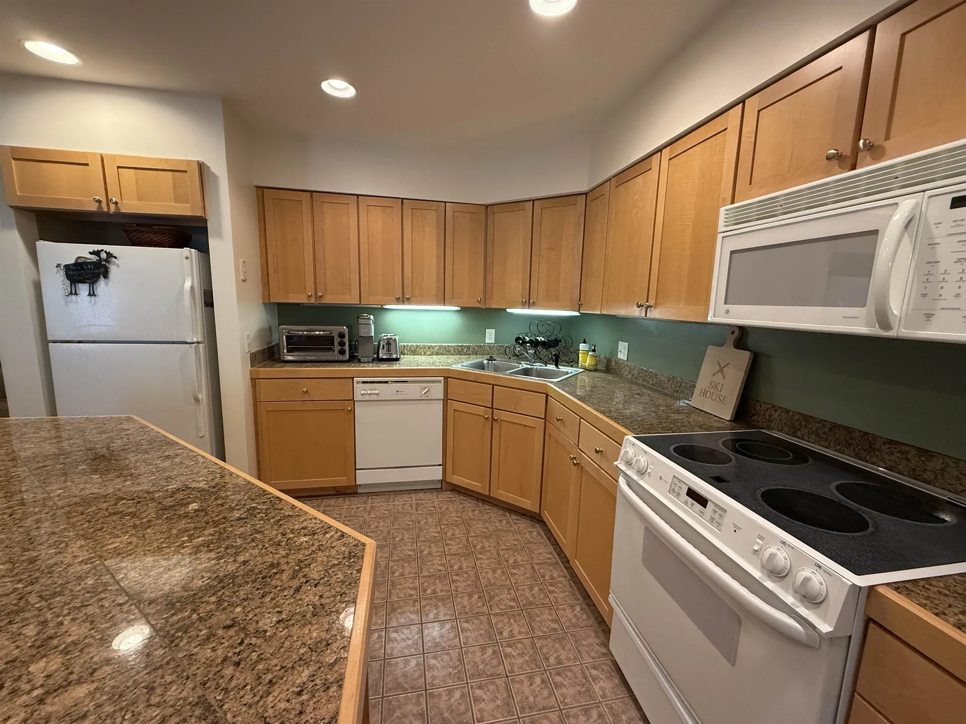 2B Queen Anne's Way Dover VT 05356