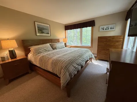 2B Queen Anne's Way Dover VT 05356