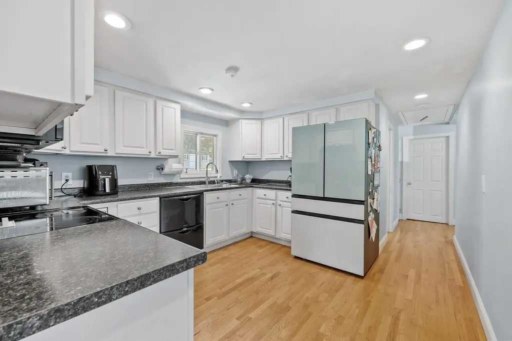 103 Old Rockingham Road Salem NH 03079