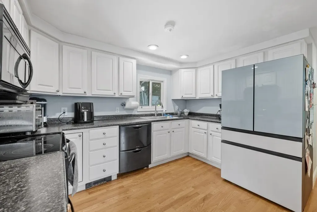 103 Old Rockingham Road Salem NH 03079