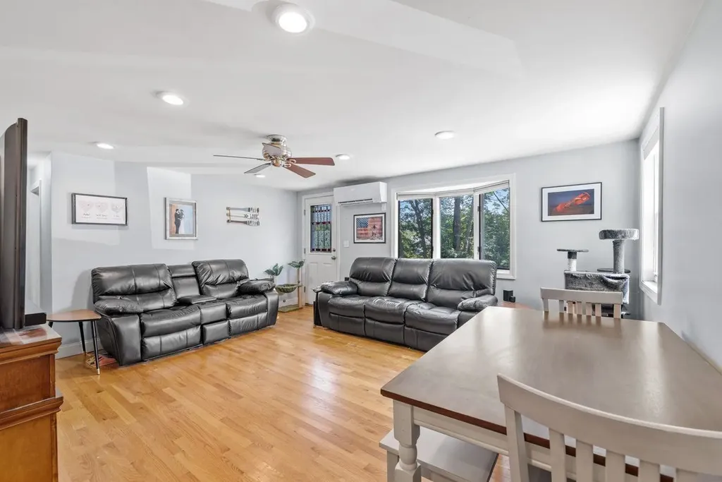 103 Old Rockingham Road Salem NH 03079