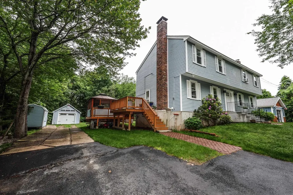 2l Homestead Drive Derry NH 03038