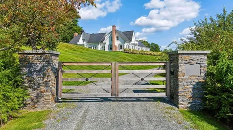 3147 Mount Hunger Road Barnard VT 05031