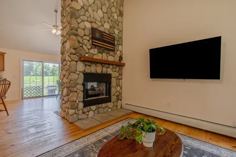 663 Valley Road Mason NH 03048