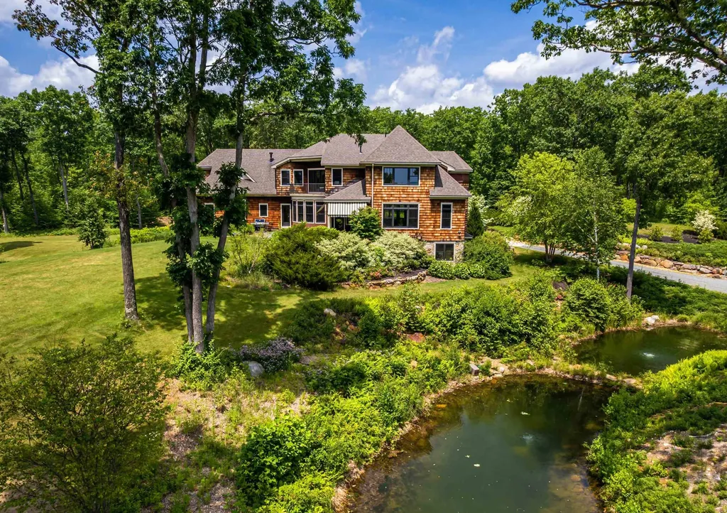 109 Reserve Place Concord NH 03301