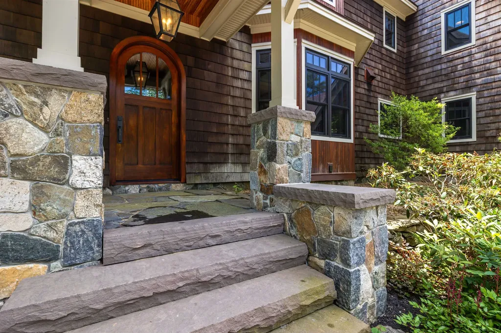 109 Reserve Place Concord NH 03301