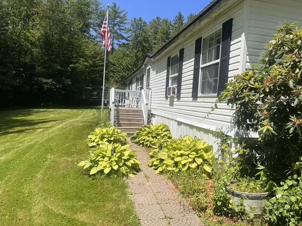 275 Horne Road Belmont NH 03220