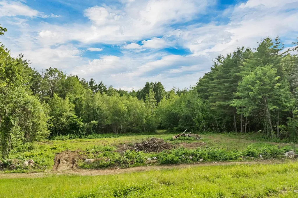 145 Bow Lake Road Barnstead NH 03218