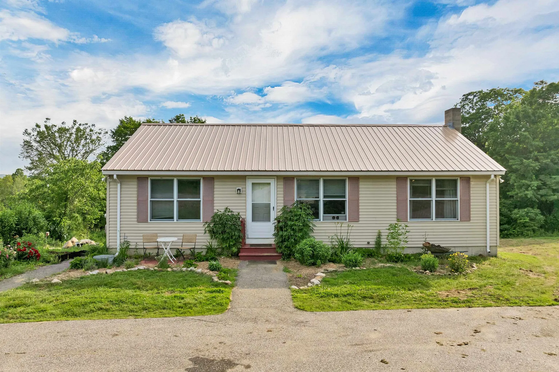 145 Bow Lake Road Barnstead NH 03218