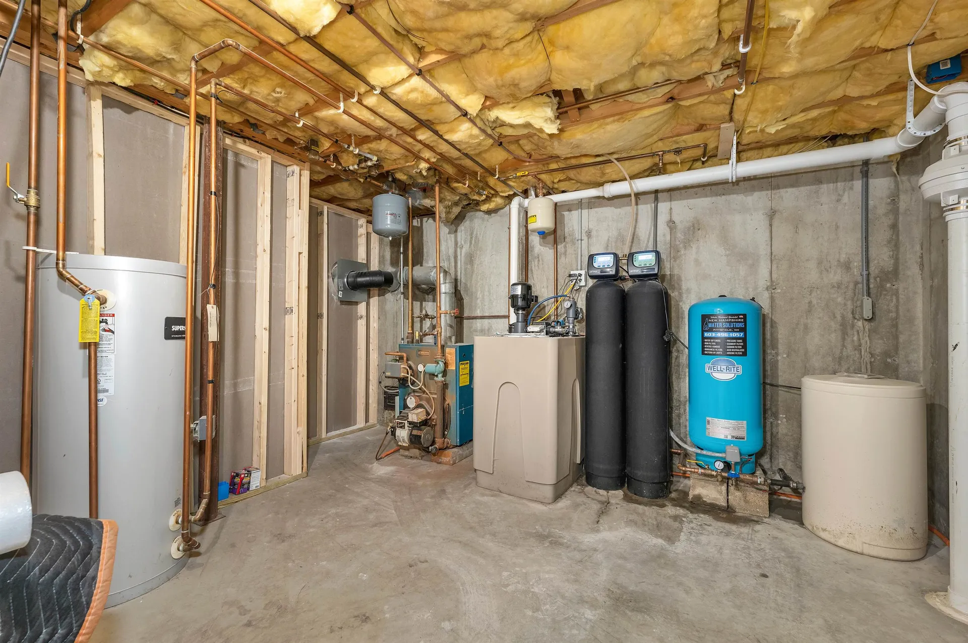 145 Bow Lake Road Barnstead NH 03218