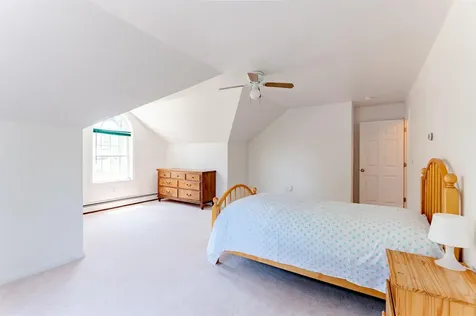 106 Walnut Hill Avenue Manchester NH 03104