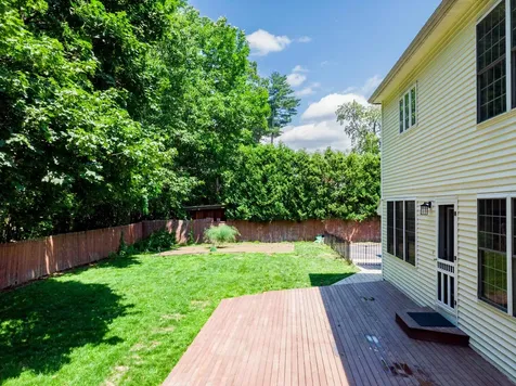106 Walnut Hill Avenue Manchester NH 03104