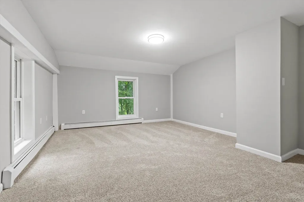 29 Summit Street Franklin NH 03235