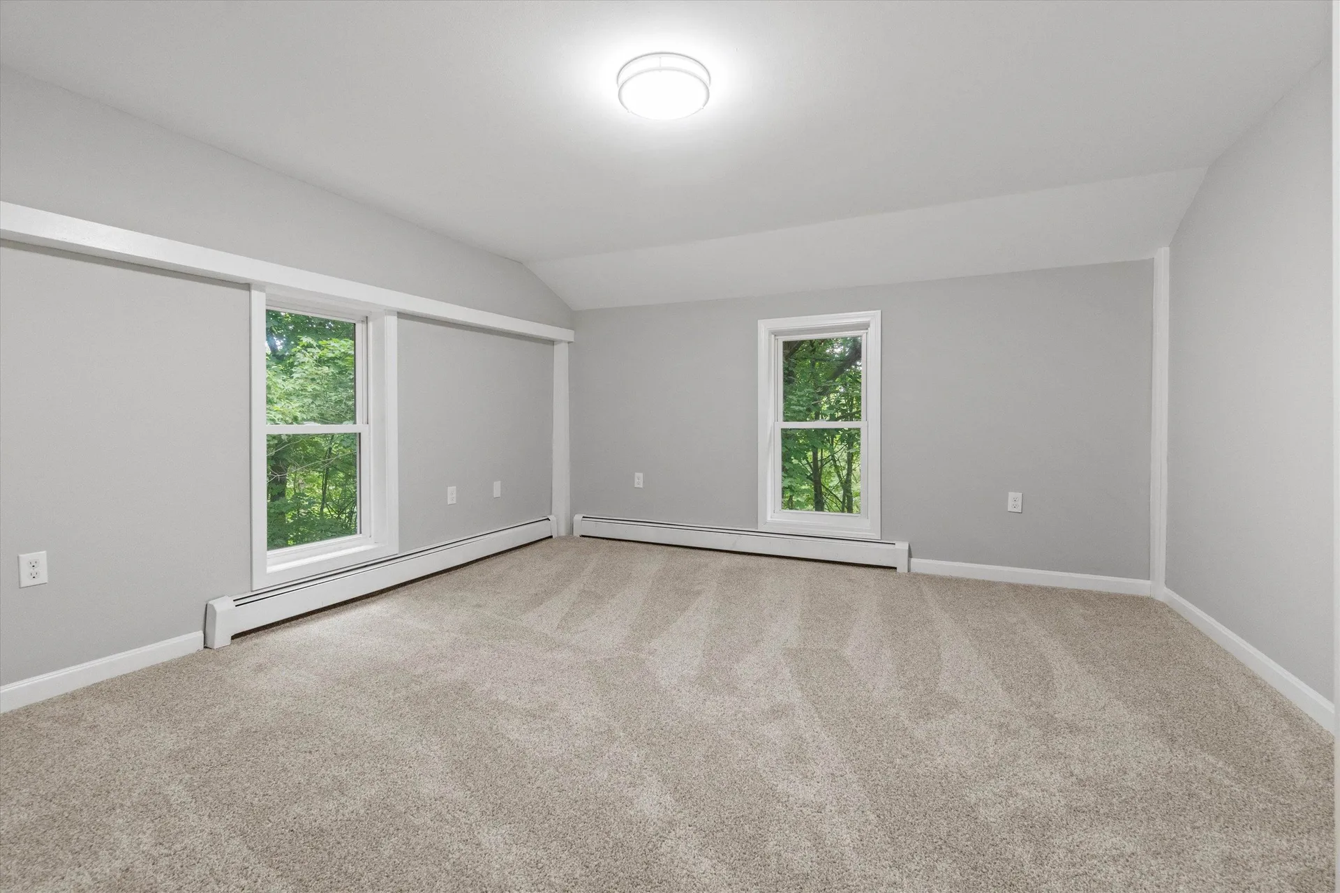 29 Summit Street Franklin NH 03235