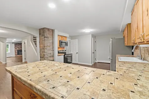 29 Summit Street Franklin NH 03235