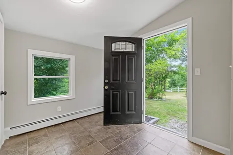 29 Summit Street Franklin NH 03235