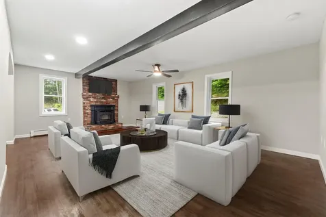 29 Summit Street Franklin NH 03235