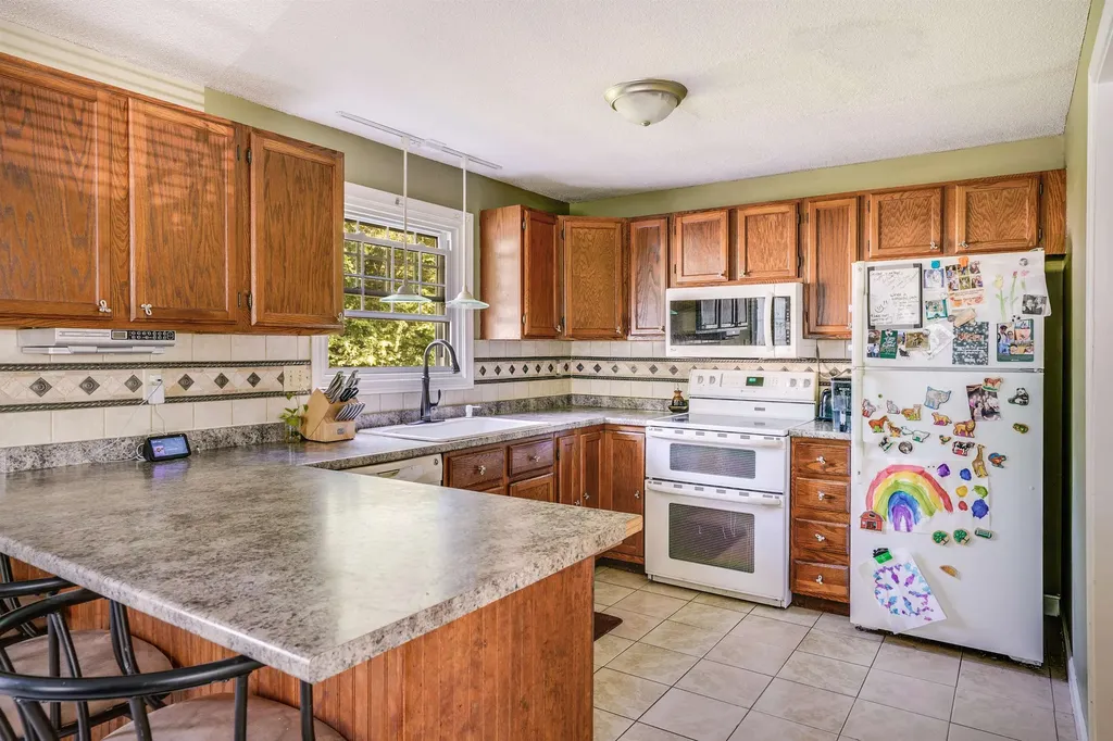 13 Summit Avenue Antrim NH 03440