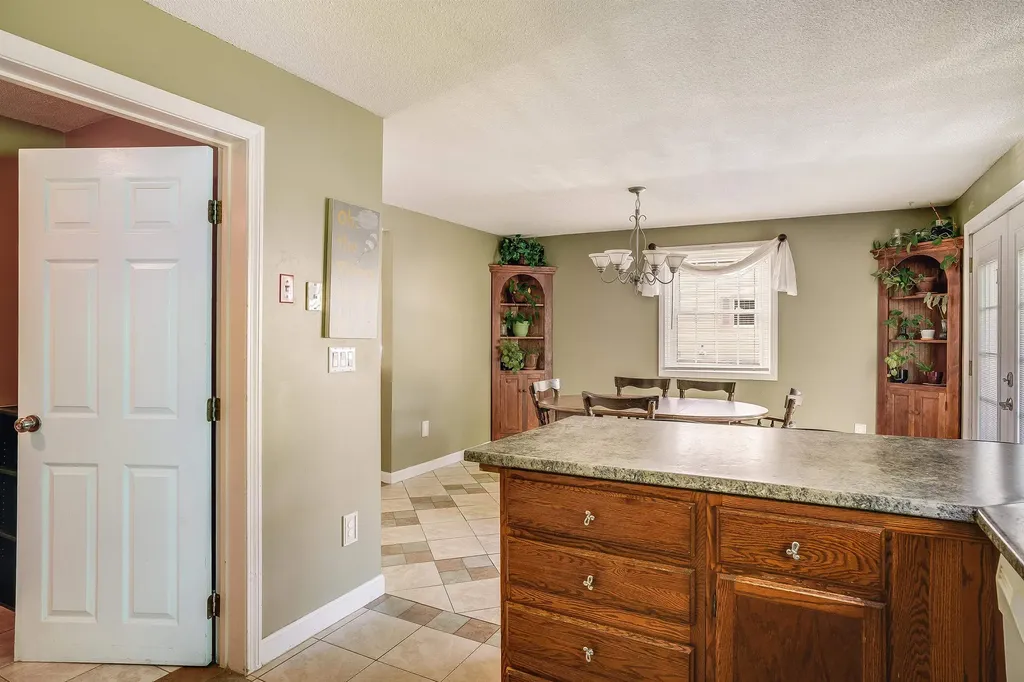 13 Summit Avenue Antrim NH 03440