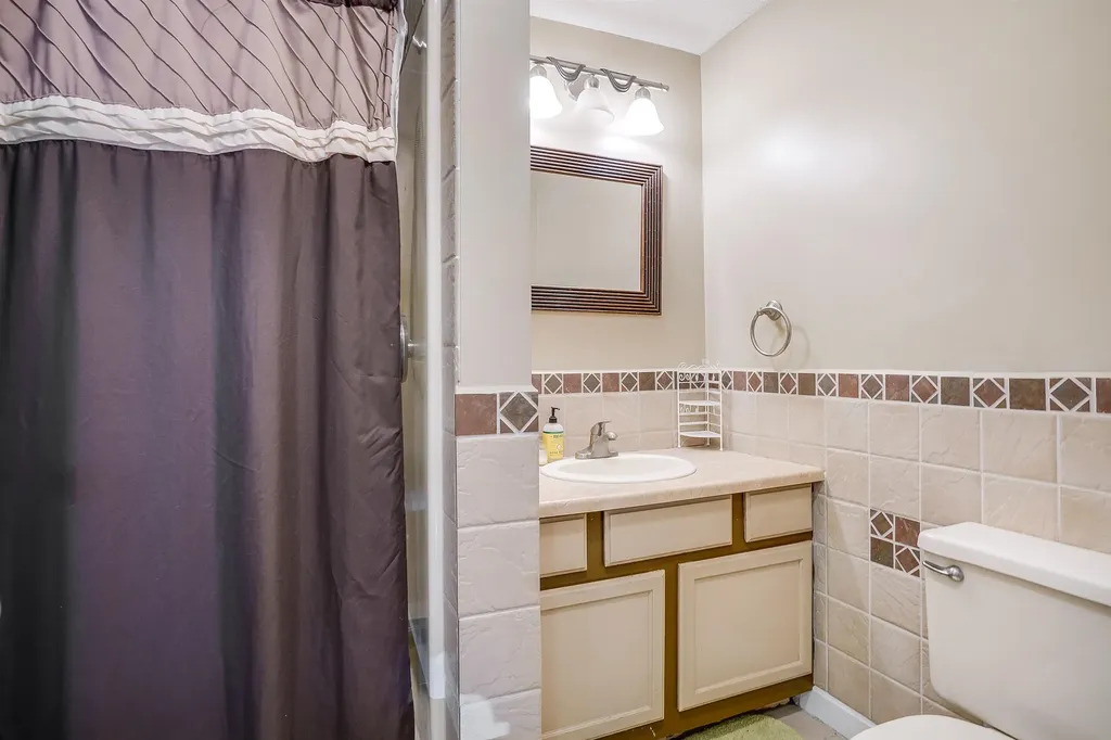 13 Summit Avenue Antrim NH 03440