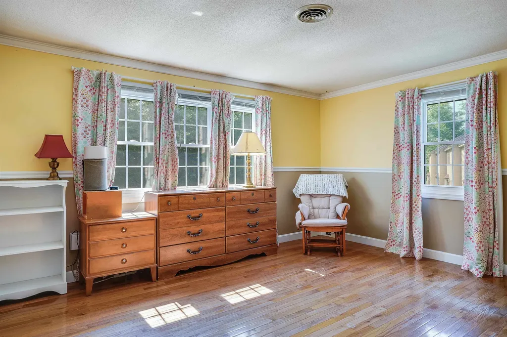 13 Summit Avenue Antrim NH 03440