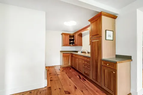 42 Blackberry Lane Jamaica VT 05343