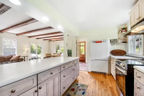 42 Blackberry Lane Jamaica VT 05343