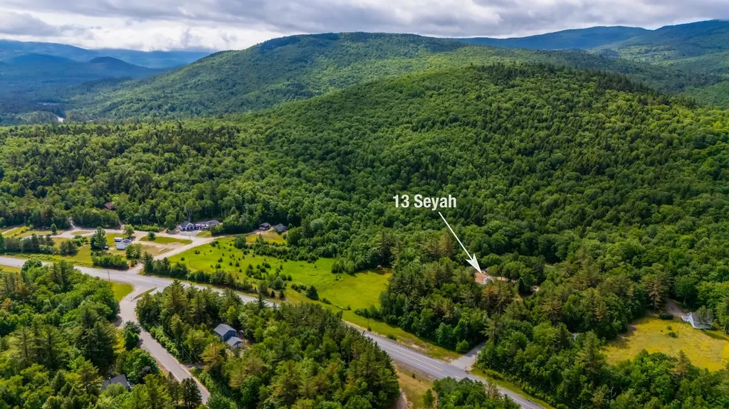 13 Seyah Road Shelburne NH 03581