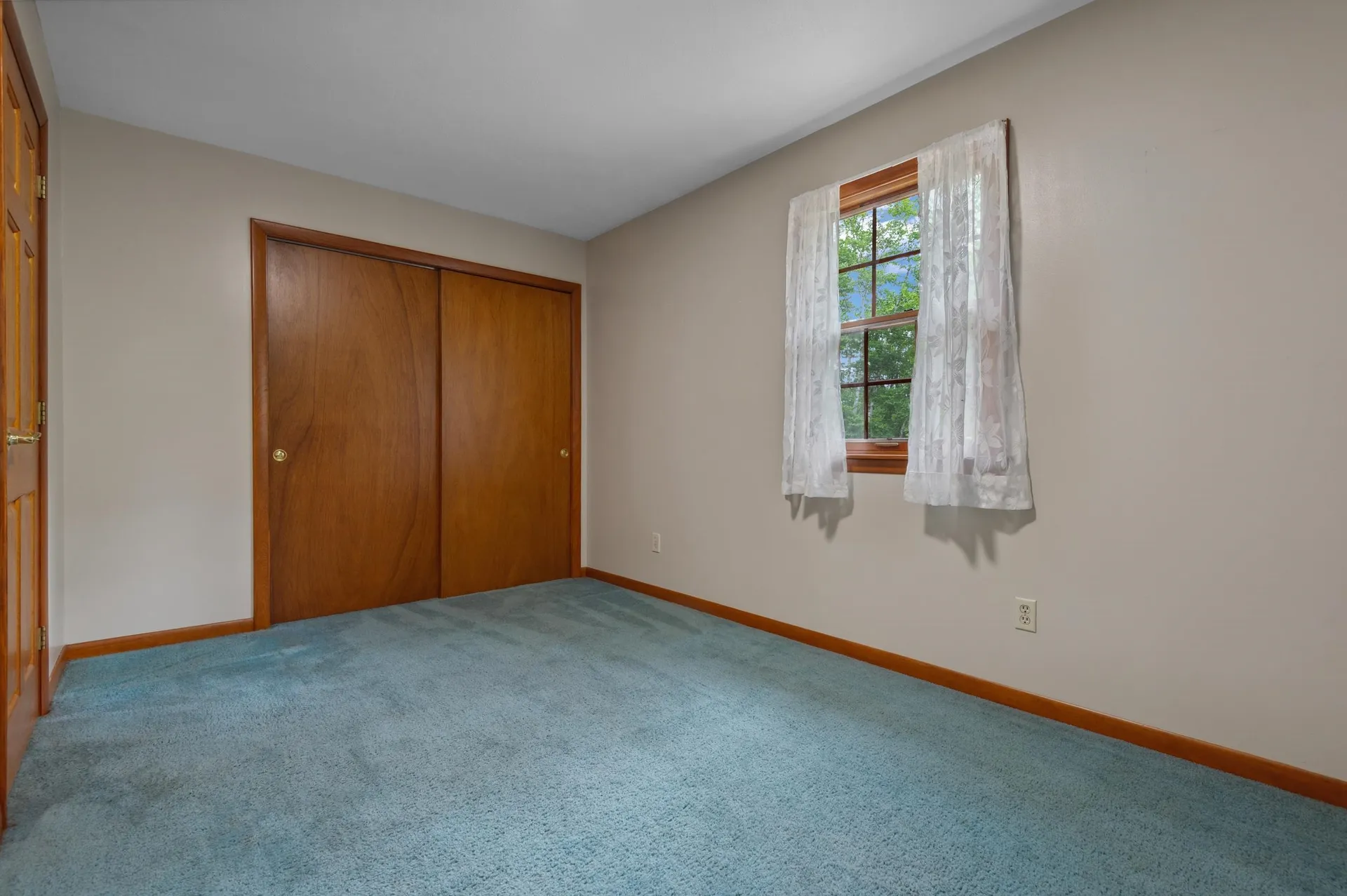 13 Seyah Road Shelburne NH 03581
