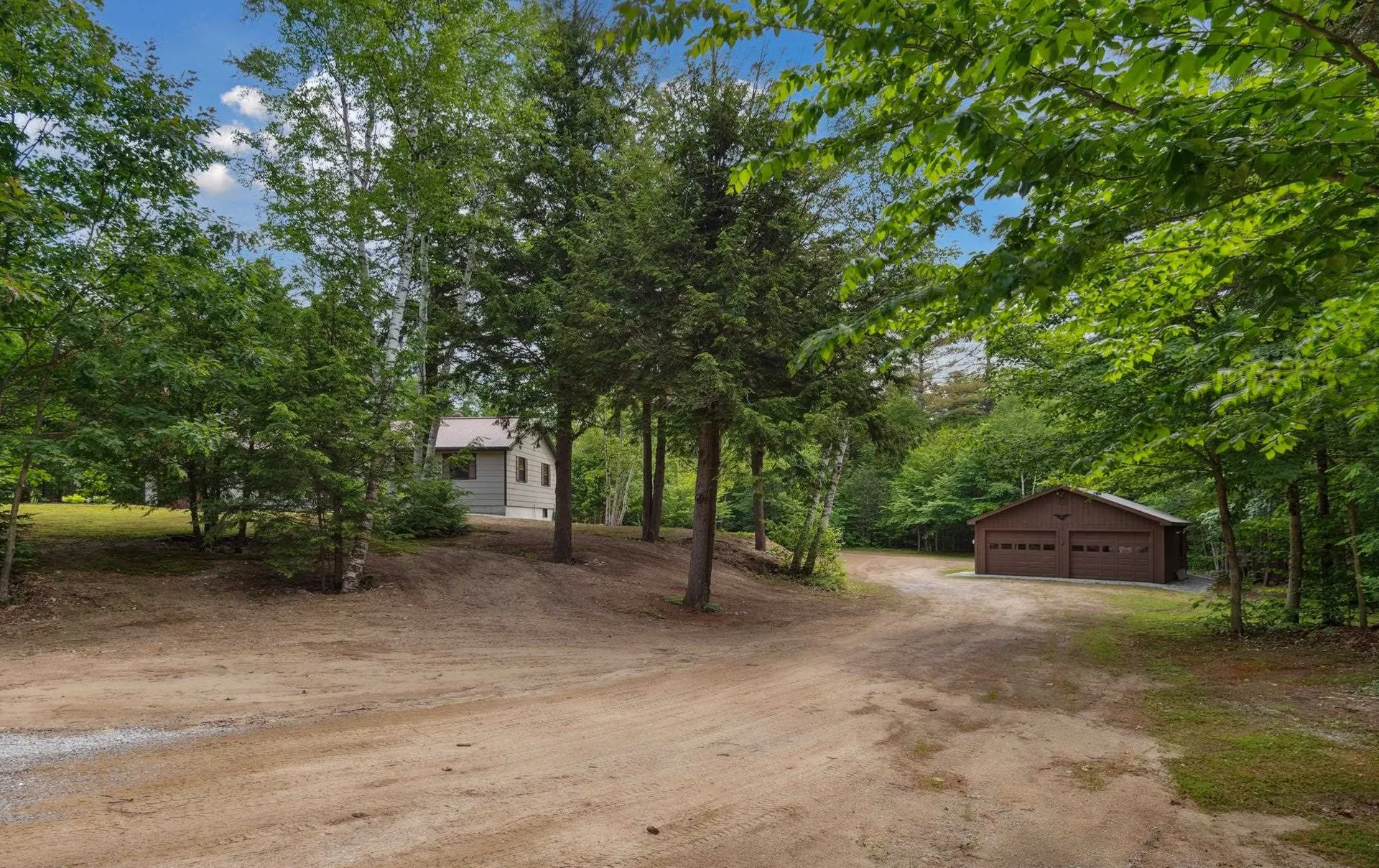 13 Seyah Road Shelburne NH 03581