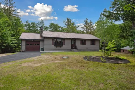 13 Seyah Road Shelburne NH 03581