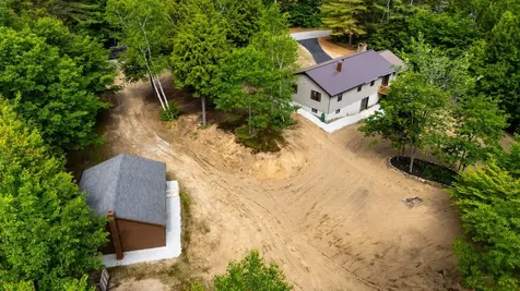 13 Seyah Road Shelburne NH 03581