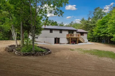 13 Seyah Road Shelburne NH 03581