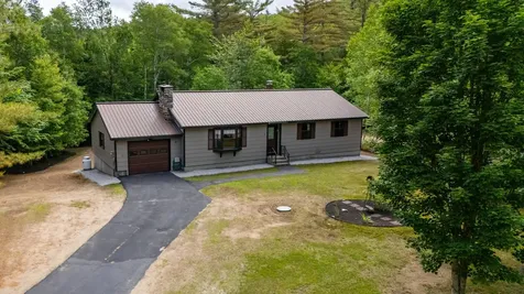 13 Seyah Road Shelburne NH 03581