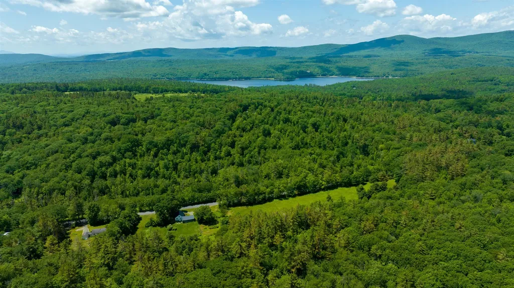 X Whispering Winds Way Canaan NH 03741