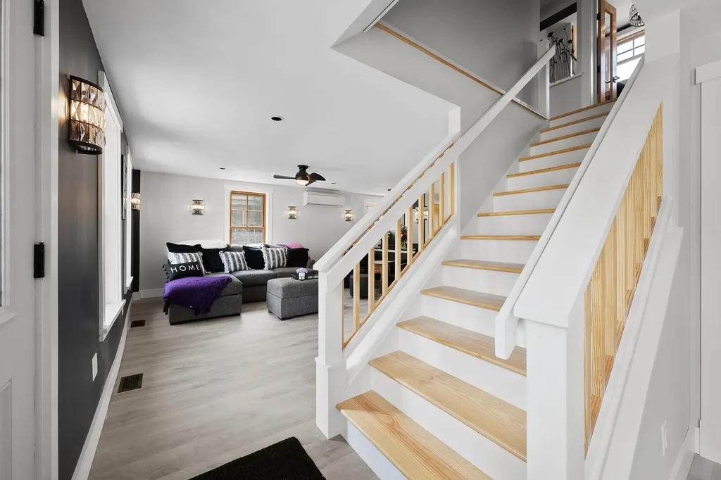 158 Seminary Street Barre City VT 05641