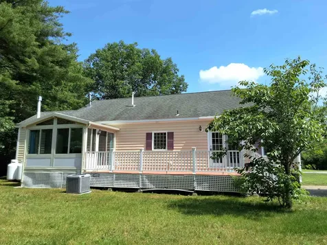 25 Lane Drive Allenstown NH 03275