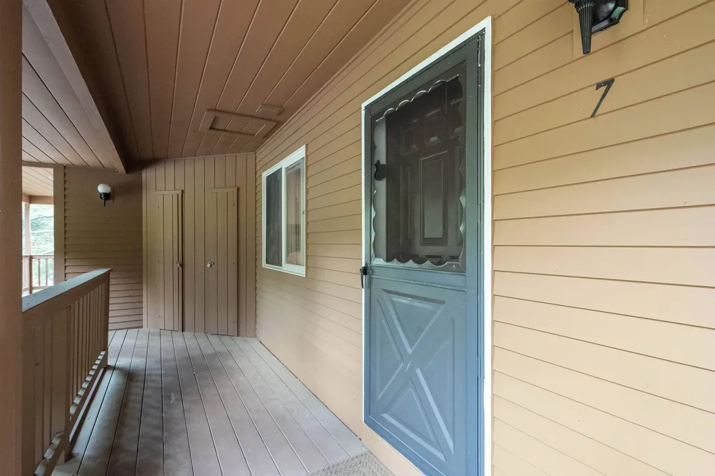 23 Hummingbird Road Lincoln NH 03251