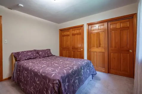 7 Golden Oaks Drive Salem NH 03079