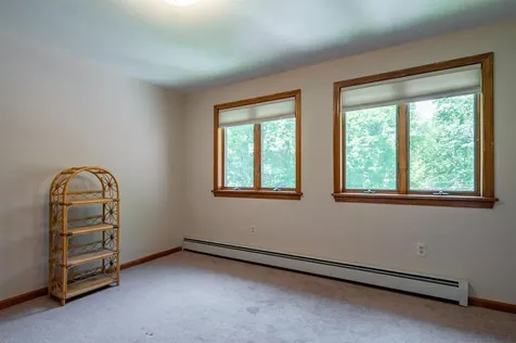 7 Golden Oaks Drive Salem NH 03079