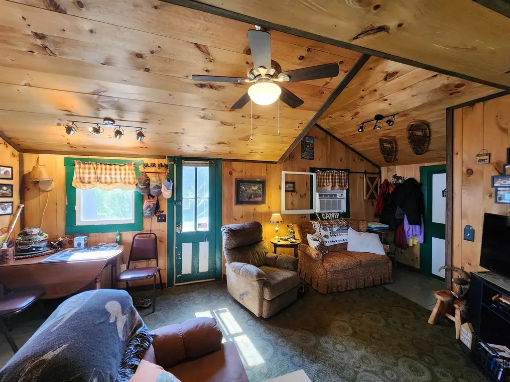 106 Nana's Lane Concord VT 05824